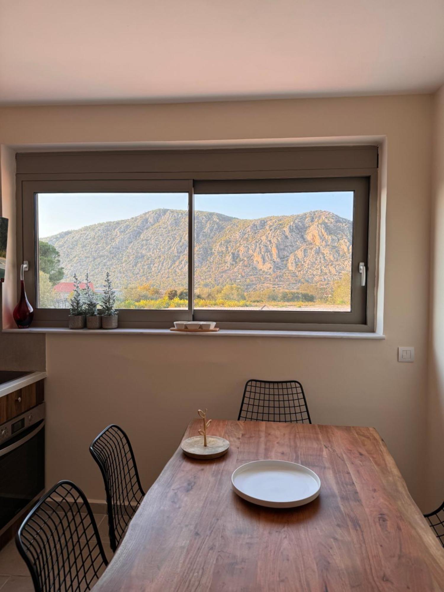 Topos Luxury Stay Heraion Loutráki Buitenkant foto