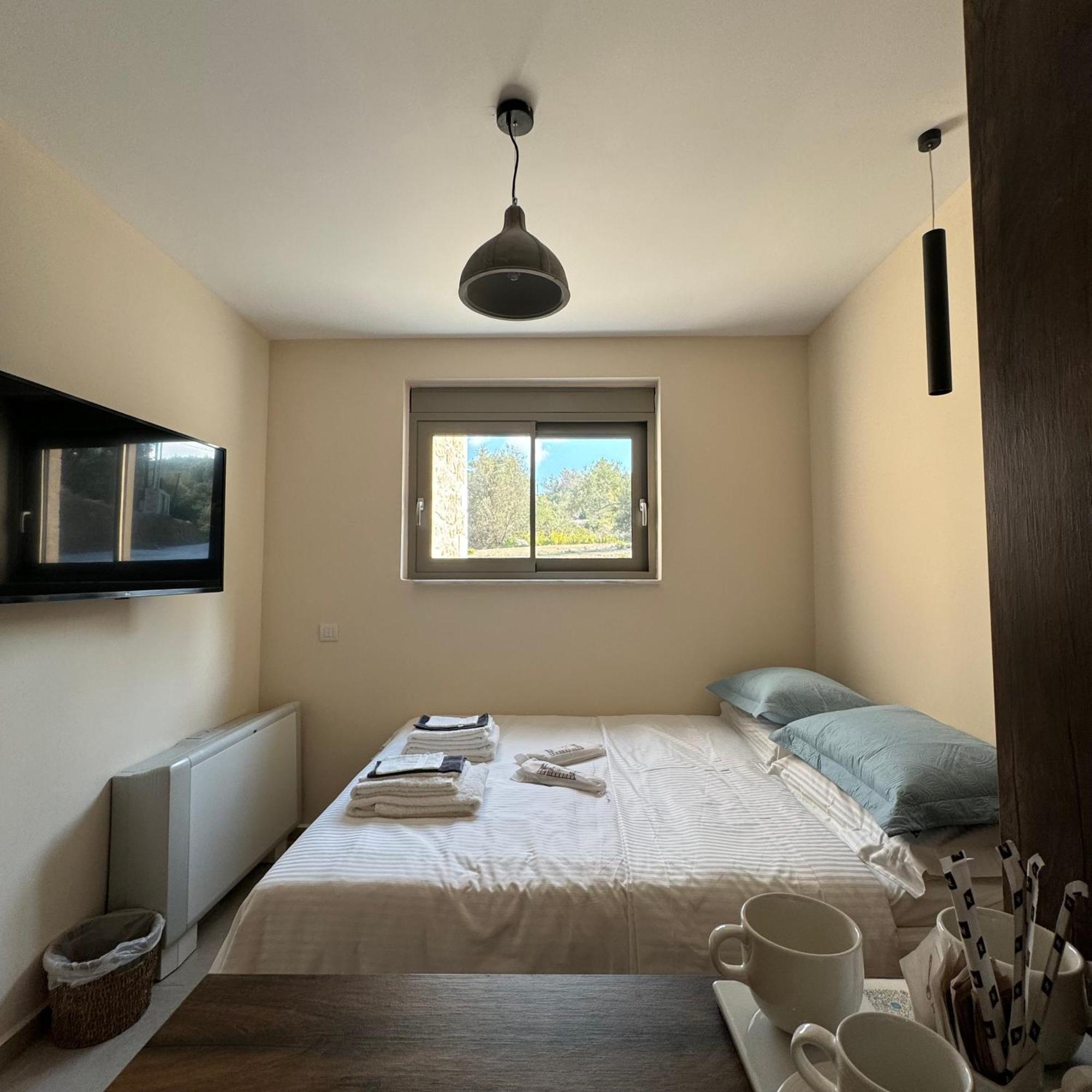 Topos Luxury Stay Heraion Loutráki Buitenkant foto
