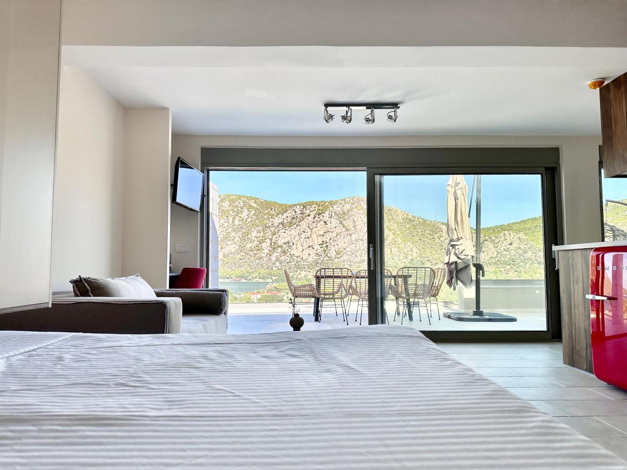 Topos Luxury Stay Heraion Loutráki Buitenkant foto