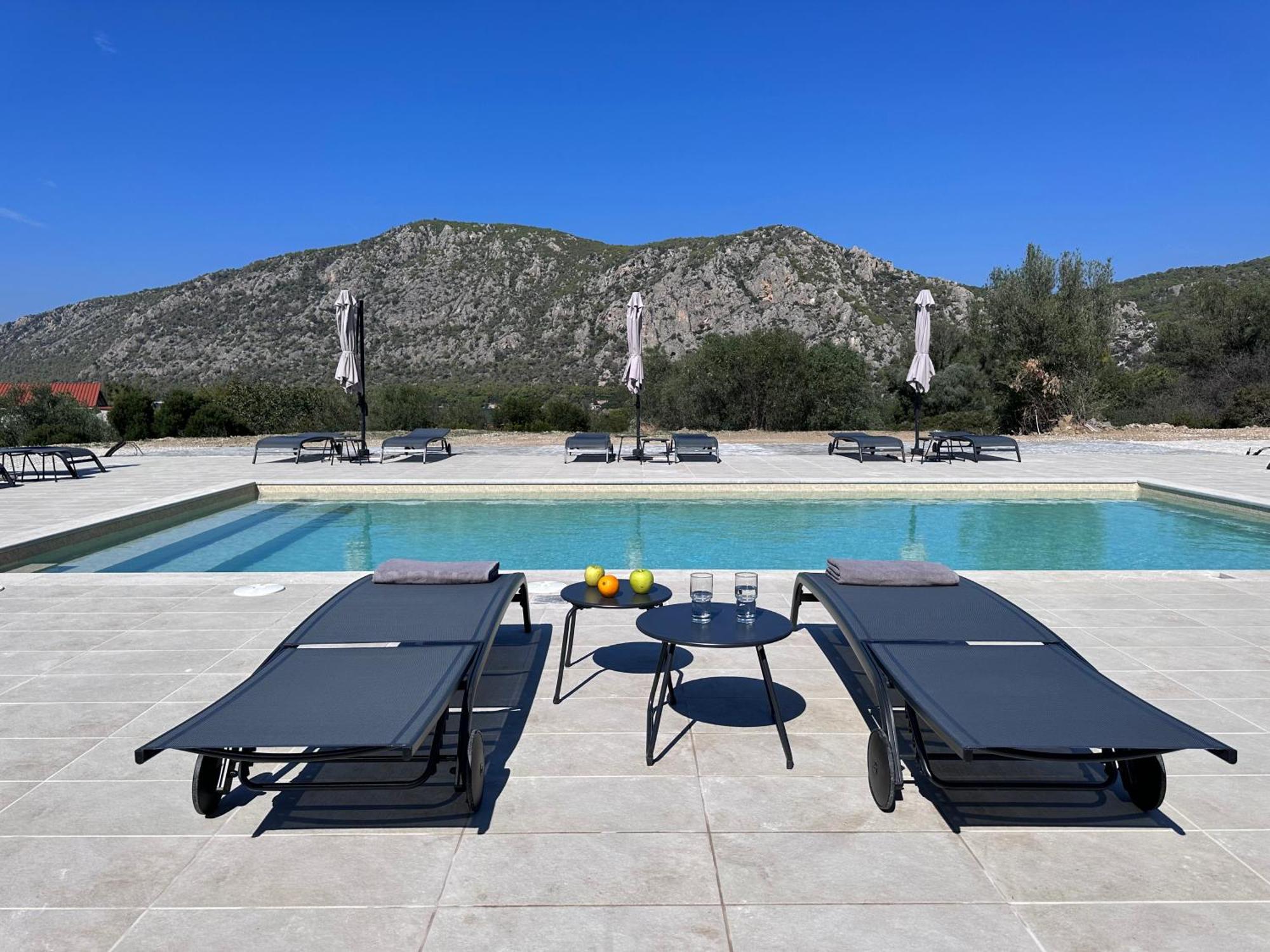 Topos Luxury Stay Heraion Loutráki Buitenkant foto