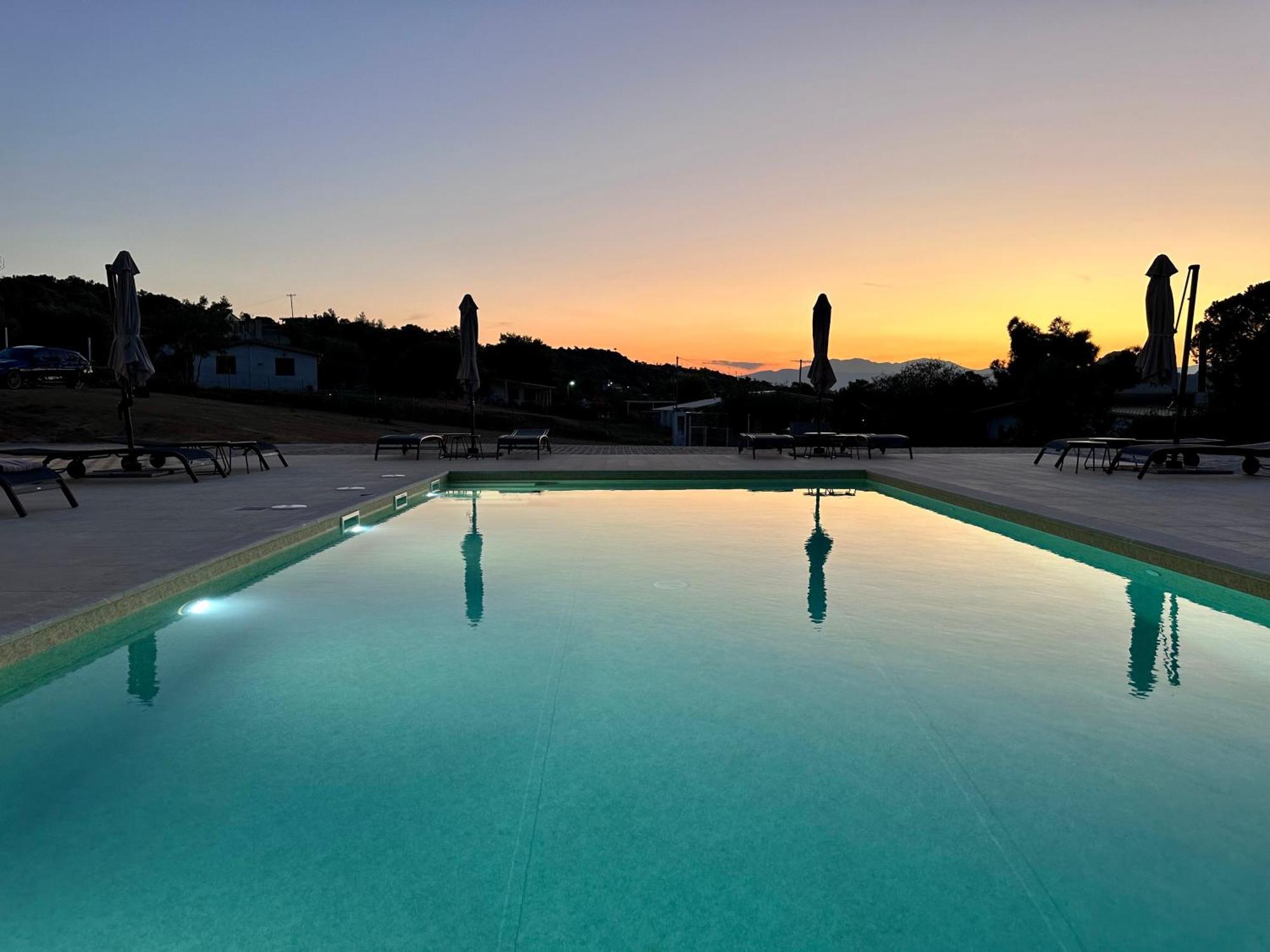 Topos Luxury Stay Heraion Loutráki Buitenkant foto